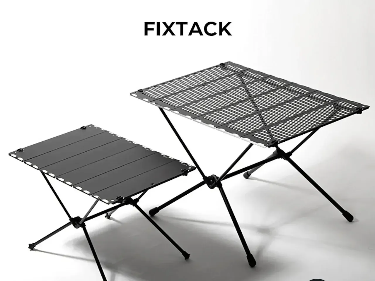 FIXTACKソリッド（左）とパンチング（右）のMサイズ比較