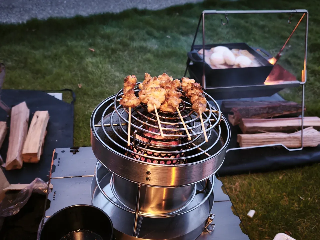 夜の串焼きの様子