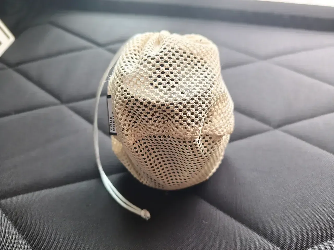 収納袋に入ったケトル