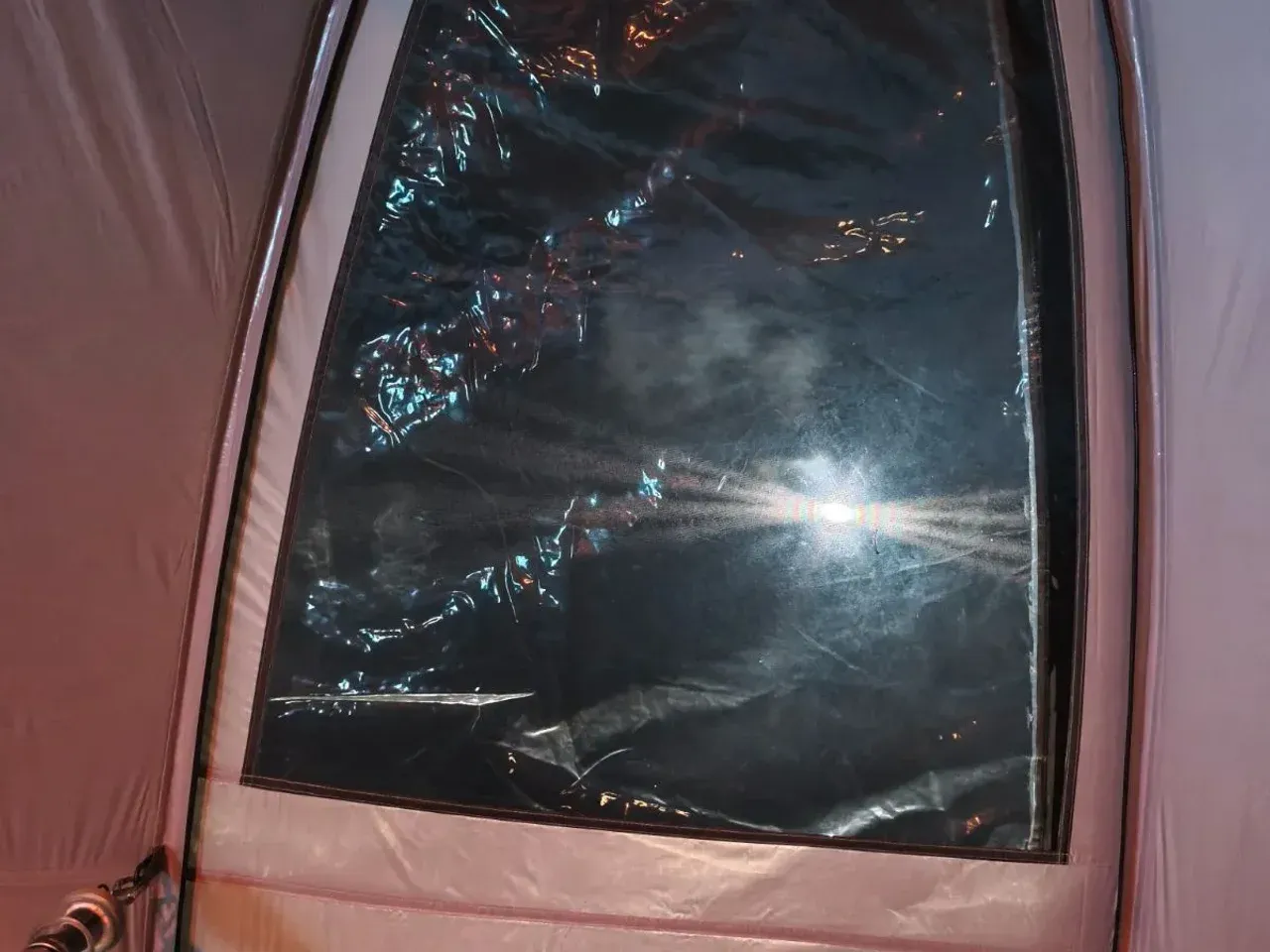 天窓からの夜空