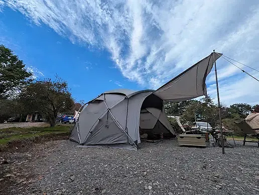 SEKACAMP G-MAX TENTの配送追跡画面。テント本体・TPUドア・タープの3つの配送ステータス